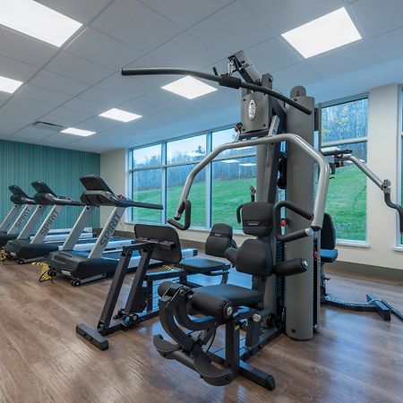 Holiday Inn Express & Suites Moncton By Ihg Bagian luar foto