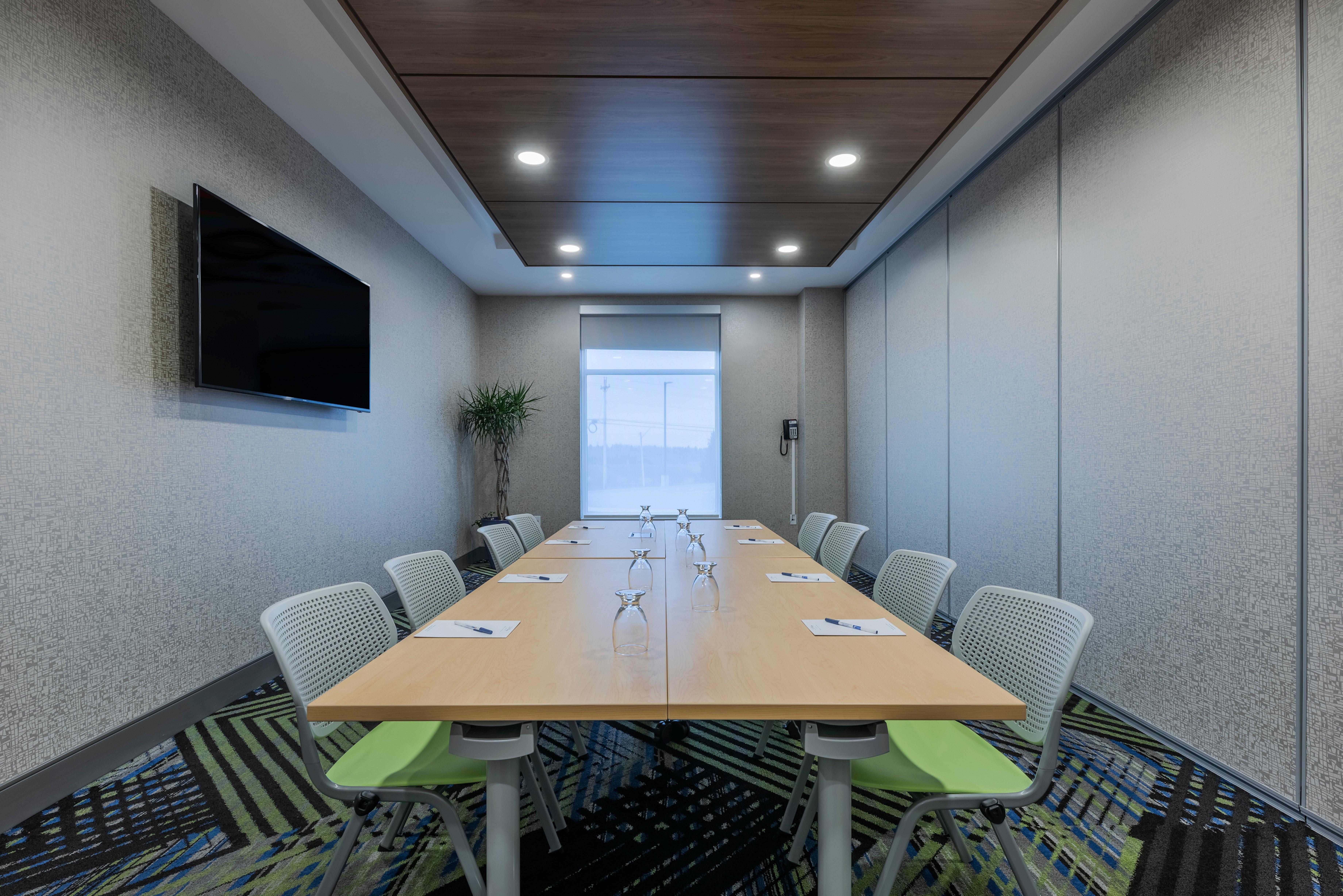 Holiday Inn Express & Suites Moncton By Ihg Bagian luar foto