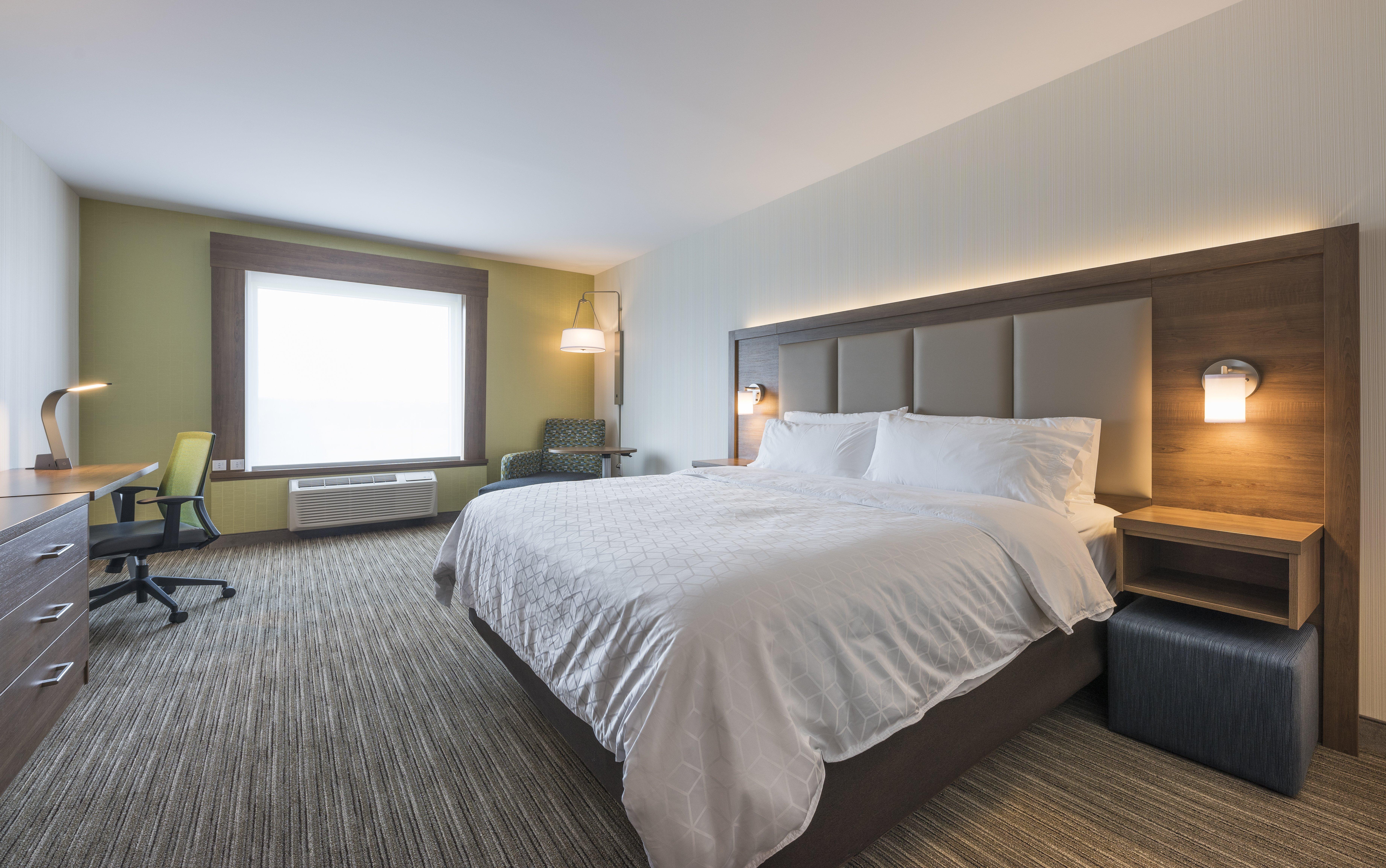 Holiday Inn Express & Suites Moncton By Ihg Bagian luar foto