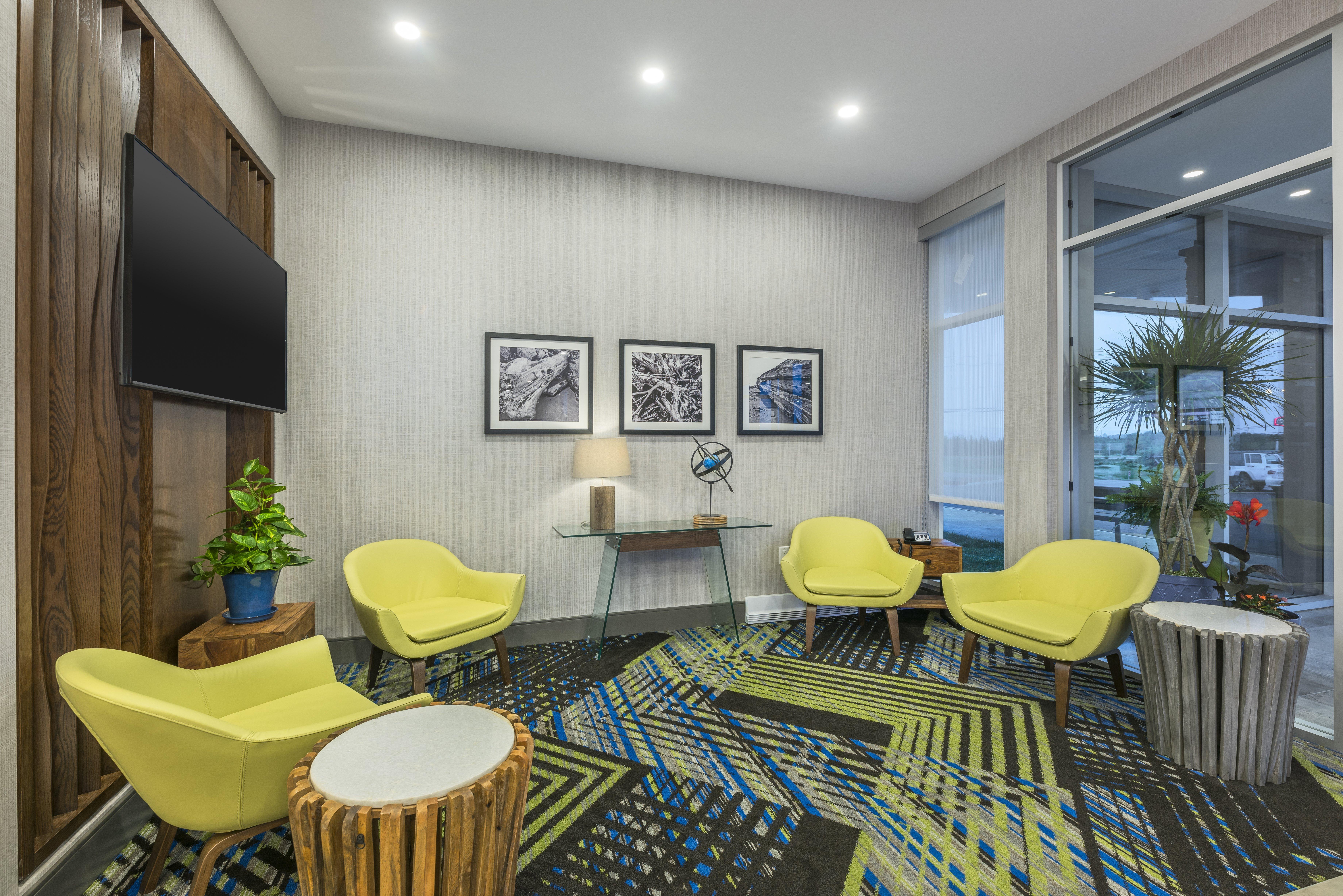 Holiday Inn Express & Suites Moncton By Ihg Bagian luar foto